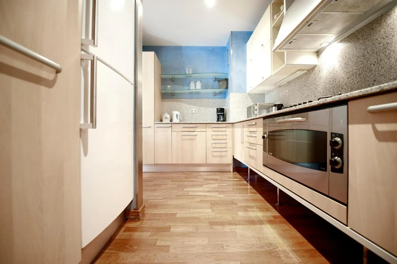 You Stylish City Center Apartments Barcelona 0*,