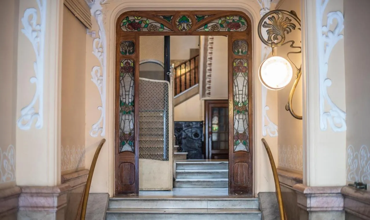 You Stylish City Center Apartments Barcelona