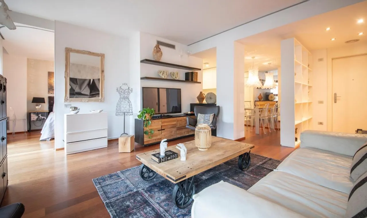 You Stylish City Center Apartments Barcelona