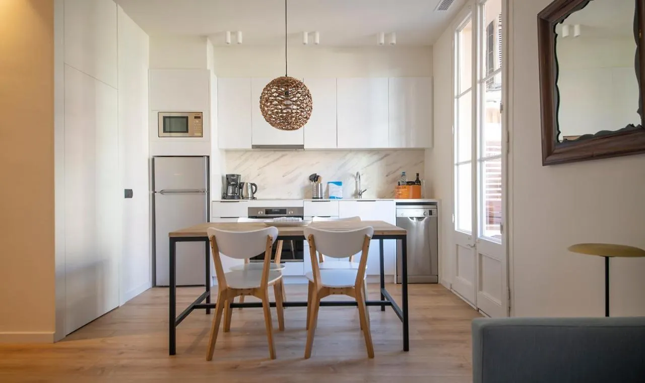 You Stylish City Center Apartments Barcelona