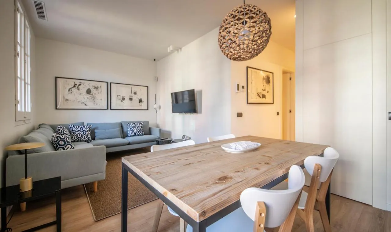You Stylish City Center Apartments Barcelona
