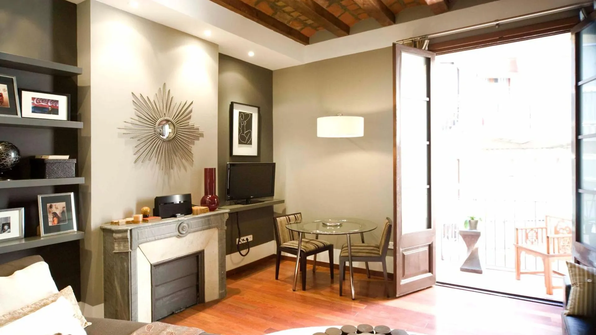 You Stylish City Center Apartments Barcelona 0*,  Hiszpania