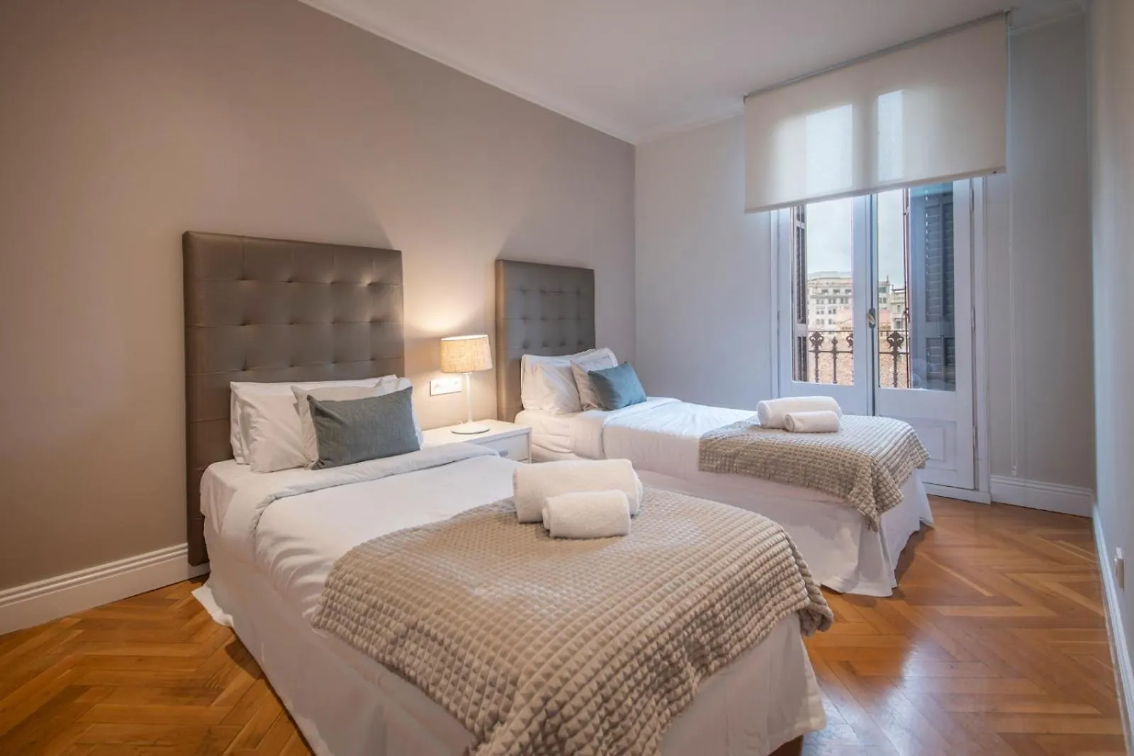 You Stylish City Center Apartments Barcelona