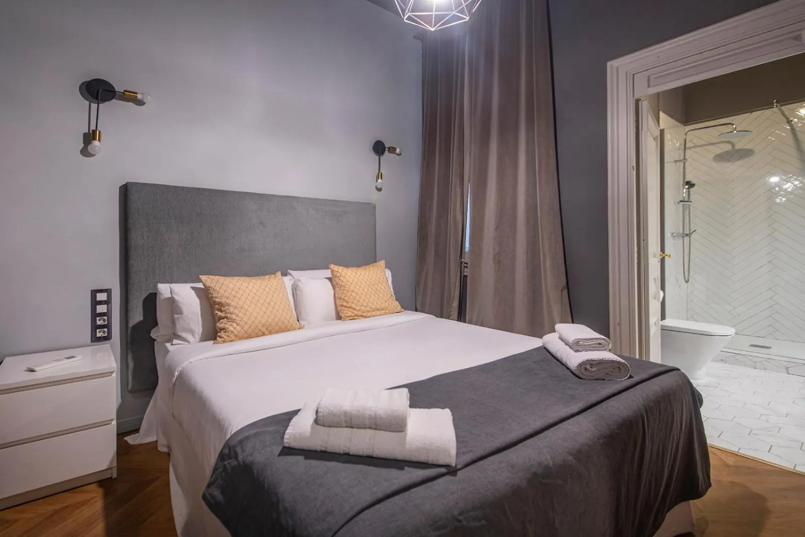 You Stylish City Center Apartments Barcelona 0*,  Hiszpania