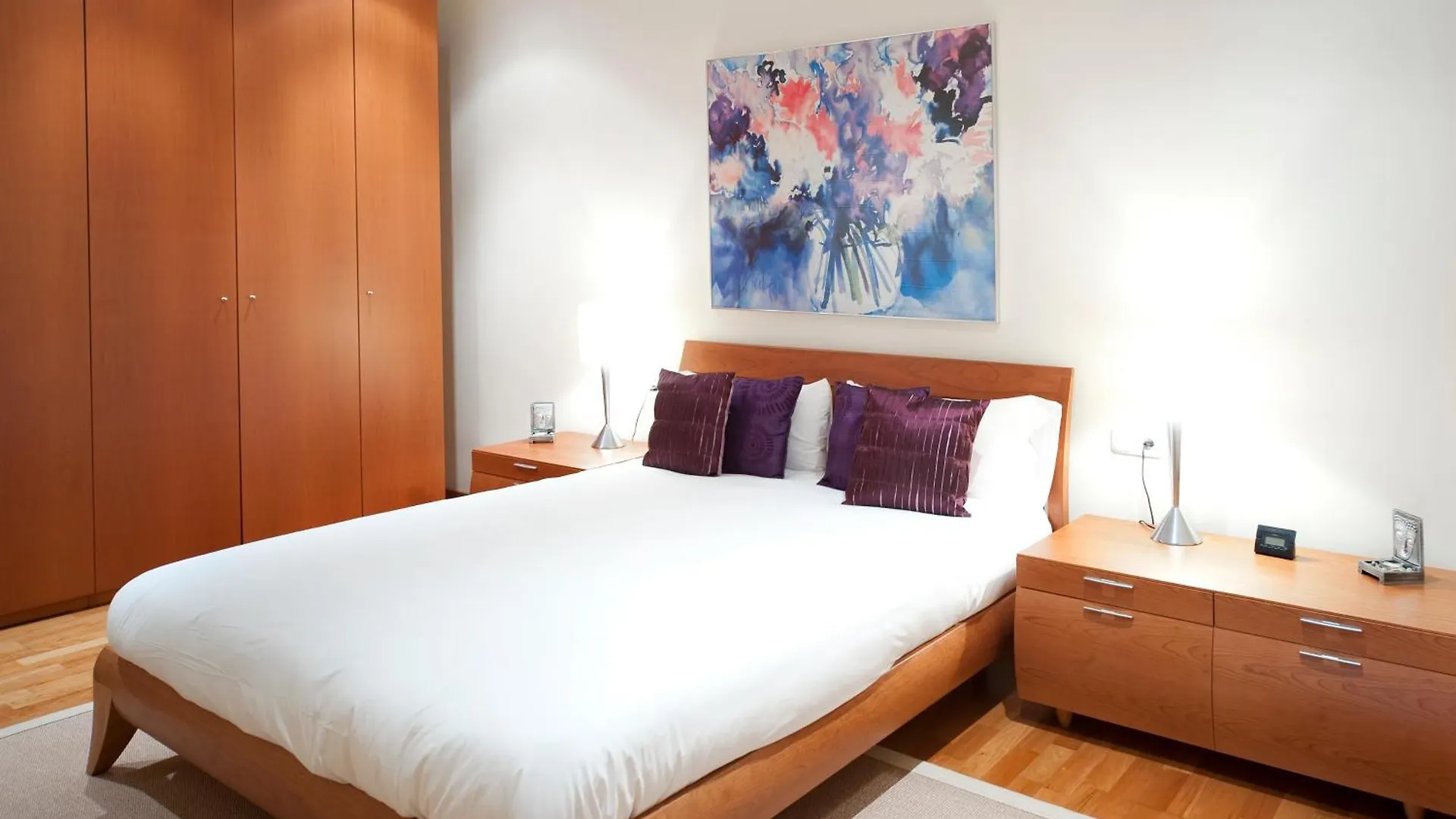 You Stylish City Center Apartments Barcelona Spain